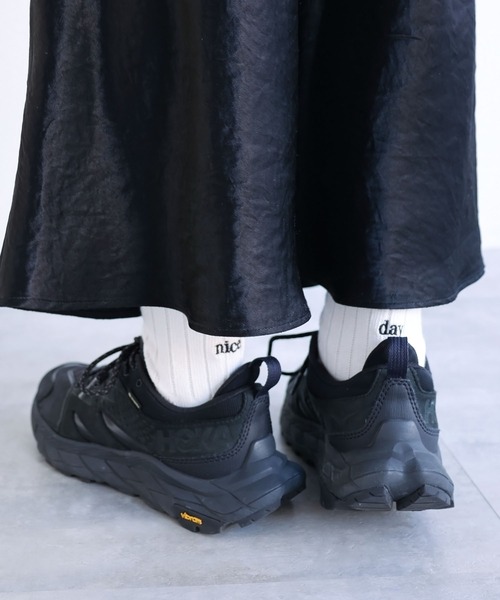 andme(アンドミー)の「エンブロイダリーロゴリブソックス(ソックス/靴下・レディース・ライム/ピンク/ホワイト/ベージュ/ブルー・23-25cm)」の6枚目の写真