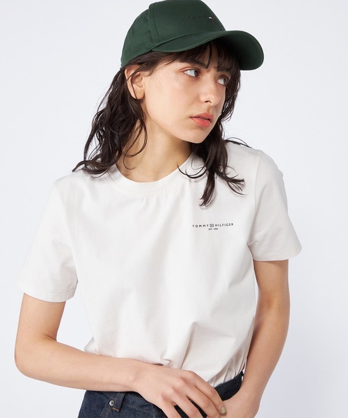 TOMMY HILFIGER(トミーヒルフィガー)の「【オンライン限定】ミニマルロゴTシャツ(Tシャツ/カットソー・レディース・アイボリー/ブルー/ネイビー/ライトグリーン・MEDIUM/SMALL/X-SMALL)」の6枚目の写真