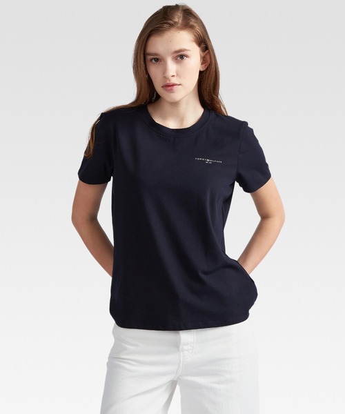 TOMMY HILFIGER(トミーヒルフィガー)の「【オンライン限定】ミニマルロゴTシャツ(Tシャツ/カットソー・レディース・アイボリー/ブルー/ネイビー/ライトグリーン・MEDIUM/SMALL/X-SMALL)」の15枚目の写真