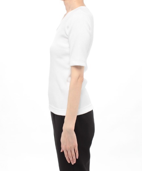 【セール】ディープUネックRIBプルオーバー(Tシャツ/カットソー)|allureville(アルアバイル) 【セール】ディープUネックRIBプルオーバー(Tシャツ/カットソー)|allureville(アルアバイル)