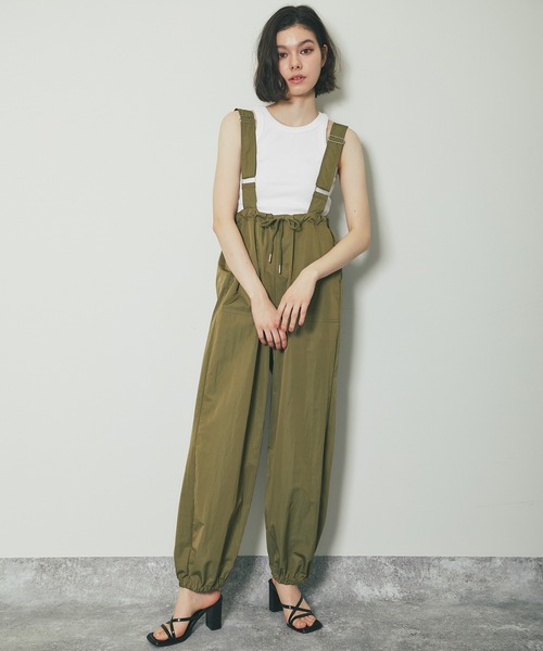 ANOTHER S(アナザーエス)の「サスペンダーパラシュートパンツ(カーゴパンツ・レディース・アイボリー/カーキ/ピンク/ブラック・FREE)」の8枚目の写真