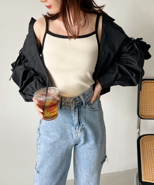 CLEA(クレア)の「ショルダーカットアウト クロップド丈ショートシャツブラウス(シャツ/ブラウス・レディース・ブラック/ホワイト・FREE)」の15枚目の写真