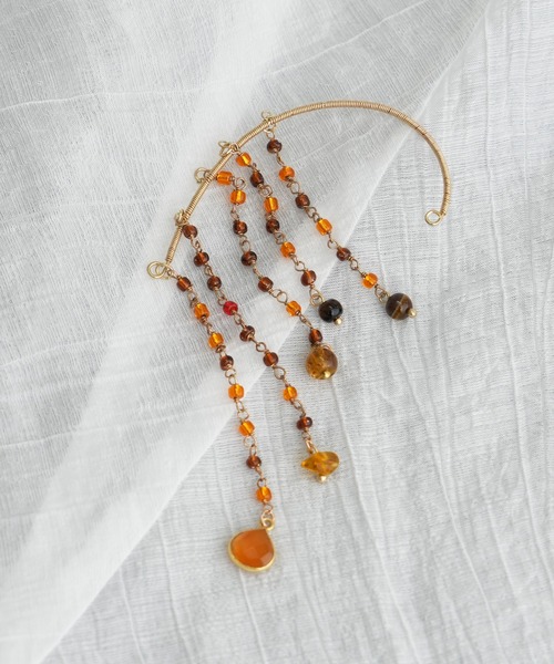 CIAOPANIC TYPY（チャオパニックティピー）の「【Aguni】カラービーズイヤーカフ（イヤーカフ・レディース・レッド・ONE SIZE）」の8枚目の写真