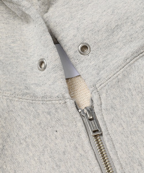 SUGARHILL（シュガーヒル）の「AGED HALF ZIP-UP HOODIE（パーカー・メンズ・グレー/ブラック/レッド・2/3）」の8枚目の写真