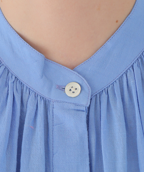 mii(ミー)の「【Mii / ミイ】HANDEMBROIDERED COTTON BLOUSE:ブラウス(シャツ/ブラウス・レディース・サックスブルー・SMALL)」の11枚目の写真