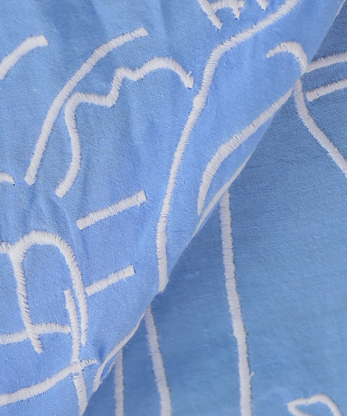 mii(ミー)の「【Mii / ミイ】HANDEMBROIDERED COTTON BLOUSE:ブラウス(シャツ/ブラウス・レディース・サックスブルー・SMALL)」の15枚目の写真