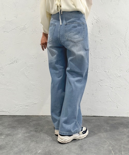 apres jour mignon(アプレジュールミニョン)の「アシメワイドカッティングデニム【ZOZOTOWN限定アイテム】(デニムパンツ・レディース・ブラック/ブルー・X-LARGE/MEDIUM/SMALL)」の15枚目の写真