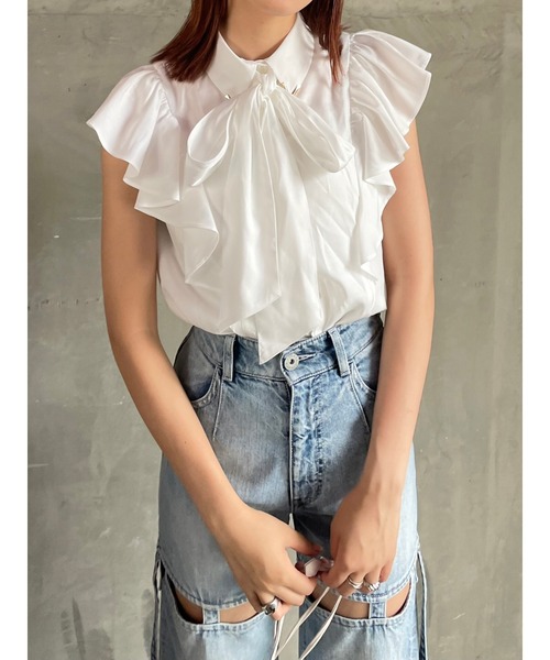 rienda（リエンダ）の「フリルスリーブボウタイブラウス（シャツ/ブラウス・レディース・グリーン系その他/ホワイト/ベージュ系その他/ブルー/ブルー系その他3・FREE）」の2枚目の写真