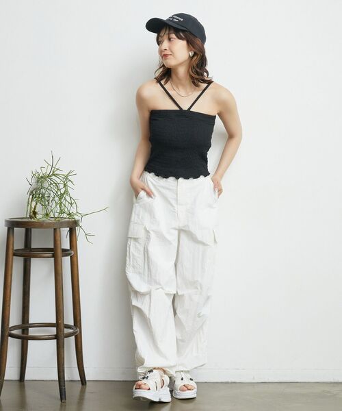 RETRO GIRL(レトロガール)の「シャーリングキャミソール(Tシャツ/カットソー・レディース・ホワイト/ブルー/ブラック/オレンジ・FREE)」の20枚目の写真