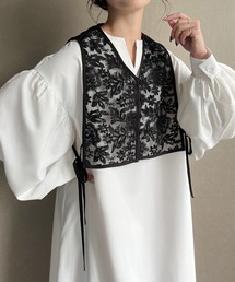 レースＶネックベスト