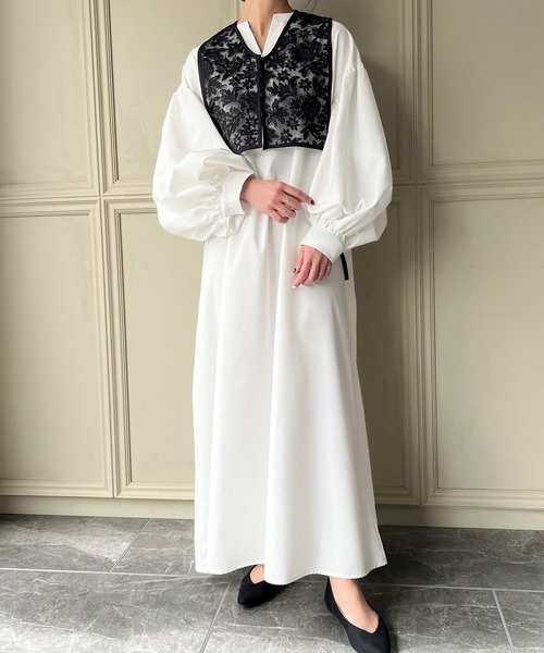 JUNOAH(ジュノア)の「レースVネックベスト(ベスト・レディース・アイボリー/ホワイト/ブラック・X-LARGE/MEDIUM/LARGE)」の12枚目の写真