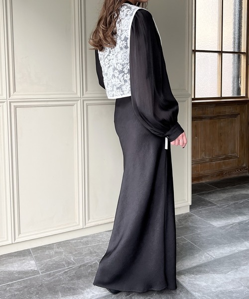 JUNOAH(ジュノア)の「レースVネックベスト(ベスト・レディース・アイボリー/ホワイト/ブラック・X-LARGE/MEDIUM/LARGE)」の18枚目の写真