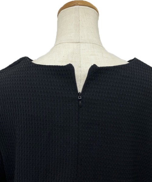 DAY CLOSET（デイ クローゼット）の「レディース ウエスト切替ペプラムトップス+ショートパンツセットアップ 上下2点セット（その他トップス・レディース・ブラック/アイボリー・M）」の11枚目の写真