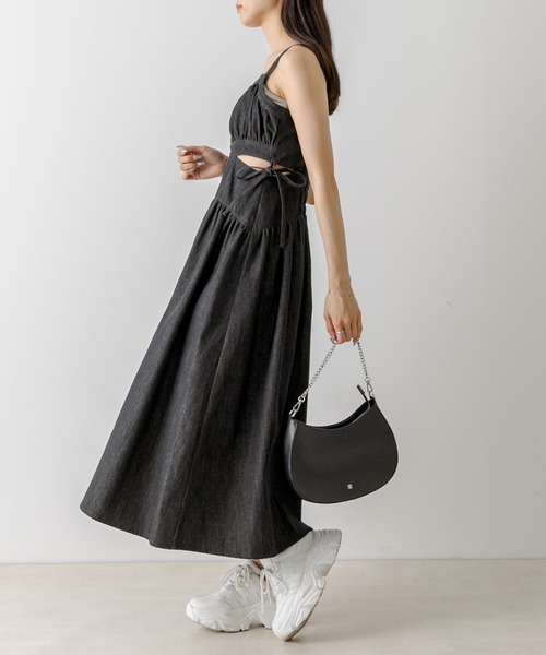 OLIVE des OLIVE(オリーブデオリーブ)の「【WEB限定】肌見せキャミワンピース 1032090010(ワンピース・レディース・ブラック系その他/ワンウォッシュ/チェック/ブラック・FREE)」の5枚目の写真