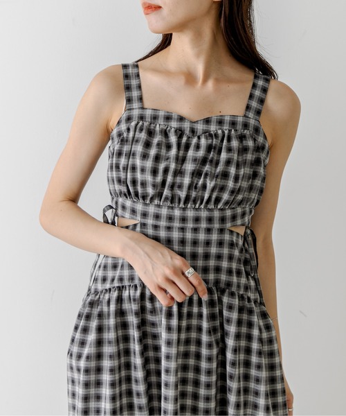 OLIVE des OLIVE(オリーブデオリーブ)の「【WEB限定】肌見せキャミワンピース 1032090010(ワンピース・レディース・ブラック系その他/ワンウォッシュ/チェック/ブラック・FREE)」の20枚目の写真