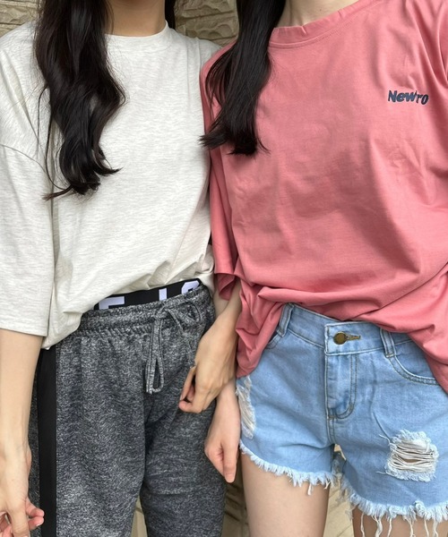 fiere(フィエール)の「メンズライクバックロゴTシャツ(Tシャツ/カットソー・レディース・グレー/ピンク/ネイビー・MEDIUM/LARGE/X-LARGE)」の3枚目の写真