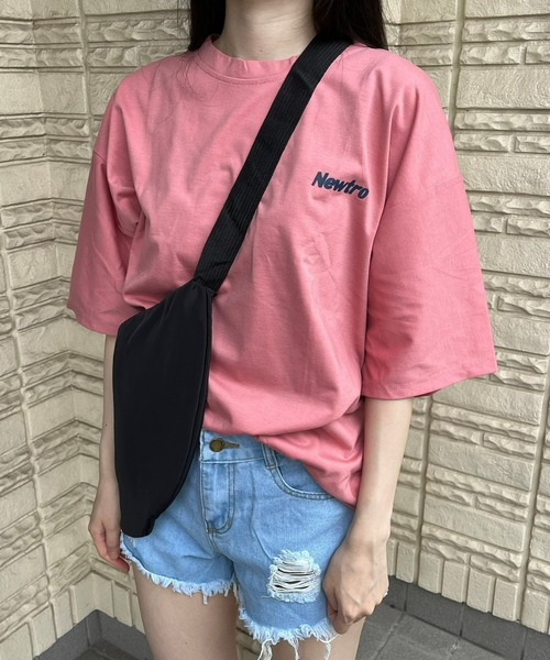 fiere(フィエール)の「メンズライクバックロゴTシャツ(Tシャツ/カットソー・レディース・グレー/ピンク/ネイビー・MEDIUM/LARGE/X-LARGE)」の4枚目の写真