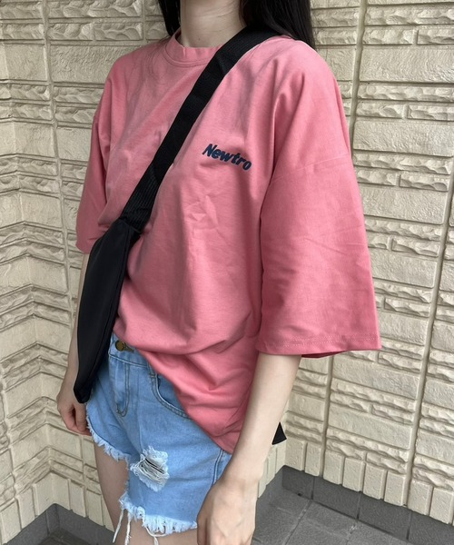 fiere(フィエール)の「メンズライクバックロゴTシャツ(Tシャツ/カットソー・レディース・グレー/ピンク/ネイビー・MEDIUM/LARGE/X-LARGE)」の5枚目の写真