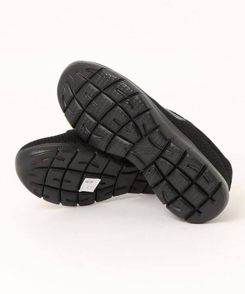 SKECHERS（スケッチャーズ）の「《SKECHERS》SUMMITS（スニーカー・メンズ・チャコール/ブラック×ブラック/ネイビー/レッド・26.0cm/26.5cm/25.5cm/27.0cm/28.0cm/27.5cm/24.5cm/25.0cm）」の6枚目の写真