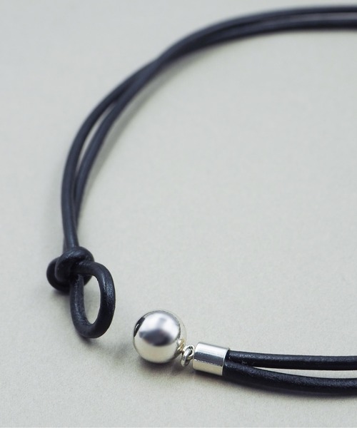 LAPUIS（ラピュイ）の「LAPUIS(ラピュイ)Oyster Leather Choker（チョーカー・レディース・シルバー・FREE）」の6枚目の写真