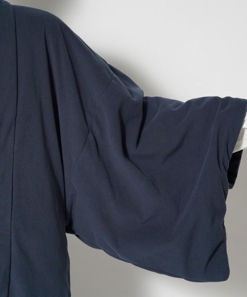 Snow Peak（スノーピーク）の「OUTDOOR KIMONO Micro Fleece HAORI（着物・メンズ・グレー/ネイビー・2/1）」の17枚目の写真