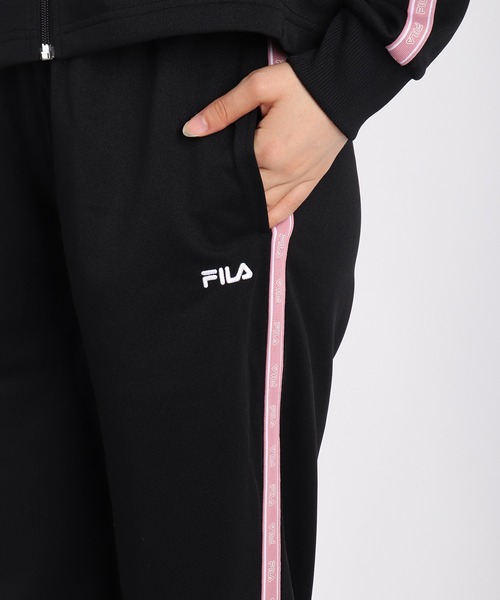 FILA(フィラ)の「FILA スムースジャージ テープ付き ジャージセットアップ レディース(ジャージ・レディース・ネイビー/ピンク/ブラック/チャコール/ピンク系その他/ピンク系その他2/ブラック系その他/ネイビー系・L/M)」の21枚目の写真