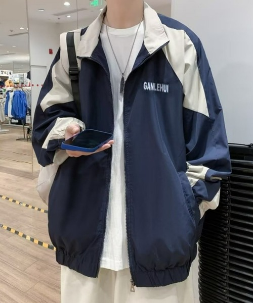 BASQUE magenta（バスクマゼンタ）の「ビッグシルエット切替トラックフルジップブルゾン（ブルゾン・メンズ・ブラック/ブルー・FREE）」の9枚目の写真