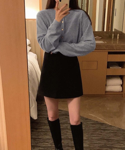 LAFFMO(ラフモ)の「ハートボタンニットカーディガン(カーディガン/ボレロ・レディース・ライトグリーン/ピンク/ブラック/ベージュ/グレー・F)」の11枚目の写真