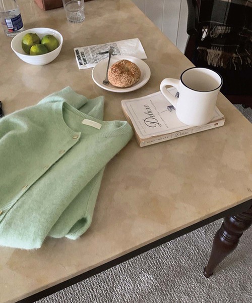 LAFFMO(ラフモ)の「ハートボタンニットカーディガン(カーディガン/ボレロ・レディース・ライトグリーン/ピンク/ブラック/ベージュ/グレー・F)」の18枚目の写真