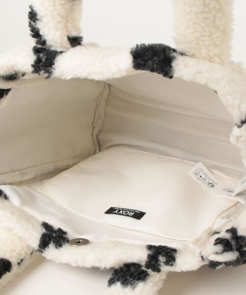 ROXY(ロキシー)の「CREIL TOTE/ロキシーワンポイントブランドロゴボアトートバック(トートバッグ・レディース・ナチュラル/ブルー・FREE)」の5枚目の写真