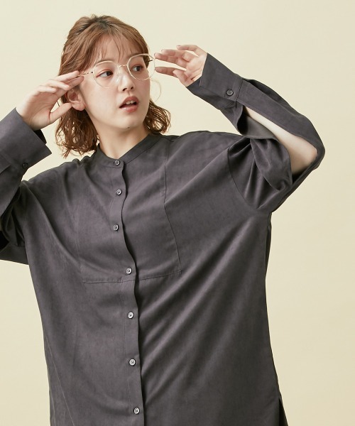 Le temps riche（ルタンリッシュ）の「袖スリットバンドカラーコーデュロイシャツ ＜Le temps riche＞（シャツ/ブラウス・レディース・チャコール/サックスブルー・LL/M/L）」の8枚目の写真