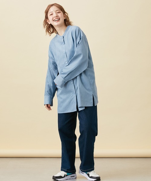 Le temps riche（ルタンリッシュ）の「袖スリットバンドカラーコーデュロイシャツ ＜Le temps riche＞（シャツ/ブラウス・レディース・チャコール/サックスブルー・LL/M/L）」の10枚目の写真