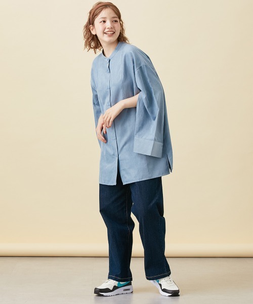 Le temps riche（ルタンリッシュ）の「袖スリットバンドカラーコーデュロイシャツ ＜Le temps riche＞（シャツ/ブラウス・レディース・チャコール/サックスブルー・LL/M/L）」の13枚目の写真