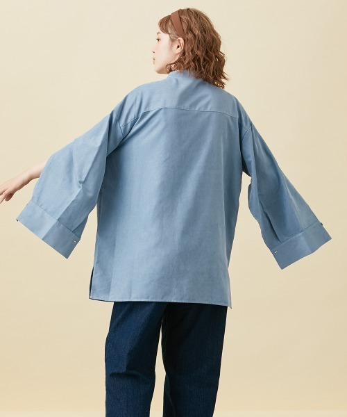 Le temps riche（ルタンリッシュ）の「袖スリットバンドカラーコーデュロイシャツ ＜Le temps riche＞（シャツ/ブラウス・レディース・チャコール/サックスブルー・LL/M/L）」の18枚目の写真