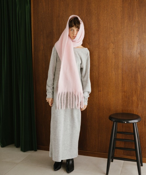 HANNE（アン）の「ディーブVネック2WAYニットワンピース（ワンピース・レディース・グレー/ブラック/ブラウン・FREE）」の17枚目の写真