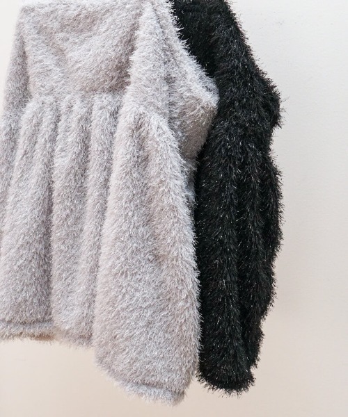 flower（フラワー）の「スパークルフェザービスチェ（キャミソール・レディース・ブラック/グレー・FREE）」の17枚目の写真