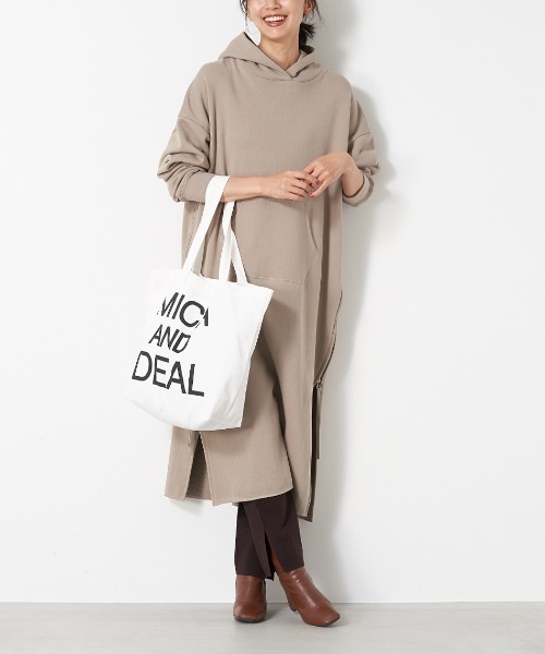 MICA&DEAL（マイカ＆ディール）の「MICA&DEALロゴコットンバッグ（トートバッグ・レディース・オフホワイト/ブラウン/キャメル/ブラック・FREE）」の8枚目の写真