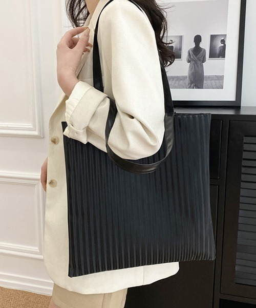 H.TOKYO NUIT（エイチトウキョウニュイ）の「結婚式BAG ステップサブバッグ（トートバッグ・レディース・ブラック/ホワイト/パープル/ブラウン・FREE）」の3枚目の写真