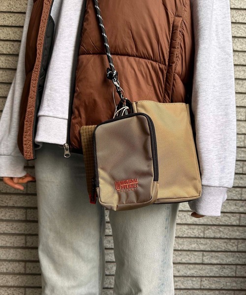 UNIVERSAL OVERALL(ユニバーサルオーバーオール)の「UNIVERSAL OVERALL / MULTI SEIL SHOULDER / UVO-148(ショルダーバッグ・メンズ・ベージュ/ネイビー/ブラック/グリーン/グレー・ONESIZE)」の3枚目の写真