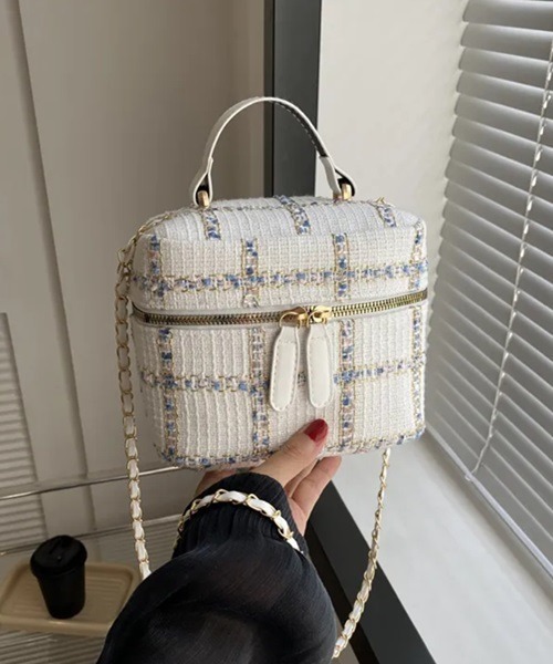 H.TOKYO（エイチトウキョウ）の「ツイード 2WAYバニティバッグ（ハンドバッグ・レディース・ホワイト/ブラック・FREE）」の5枚目の写真