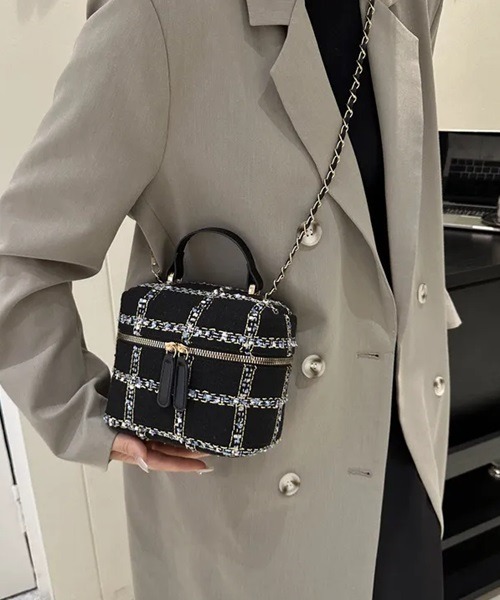 H.TOKYO（エイチトウキョウ）の「ツイード 2WAYバニティバッグ（ハンドバッグ・レディース・ホワイト/ブラック・FREE）」の6枚目の写真