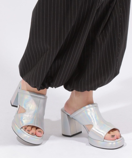 PAGEBOY（ページボーイ）の「ラウンドソールサンダル（サンダル・レディース・ブラック/シルバー系その他・MEDIUM/LARGE）」の12枚目の写真