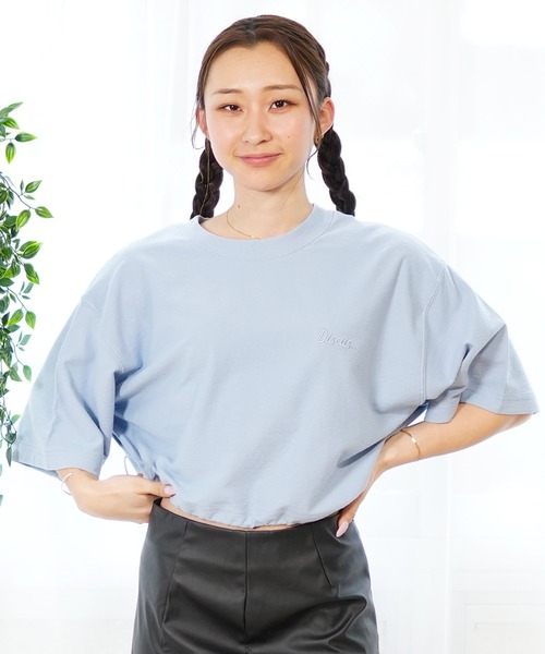 DISCUS ATHLETIC(ディスカス アスレチック)の「DISCUS ATHLETIC/ディスカスアスレチック Tシャツ 半袖 梨地 裾ドロスト ワンポイント ロゴ 刺繍 4287-1976(Tシャツ/カットソー・レディース・ブラック/アイボリー/サックスブルー/ライトグリーン/コーラルピンク・FREE)」の1枚目の写真