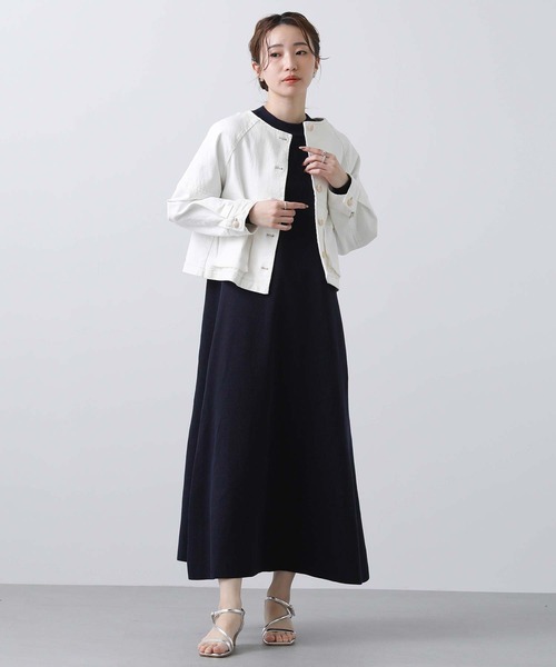 CLOCHE(クロシェ)の「Eクルーニットフレアワンピース(ワンピース・レディース・ネイビー/ライトベージュ・FREE)」の20枚目の写真