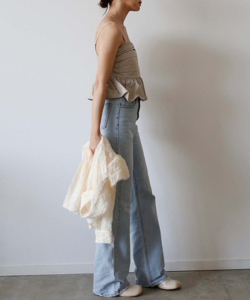 Reurie'（レウリィ）の「オリジナルペプラムキャミビスチェ / original peplum cami bustier 【セットアップ対応】 キャミソール ノースリーブ ベアトップ バックゴム ナイロン アイボリー チャコールグレー カーキ setup ビスチェトップス ビスチェキャミ フリル フレア（チューブトップ・レディース・アイボリー/カーキ/チャコールグレー/ブルー・FREE）」の20枚目の写真