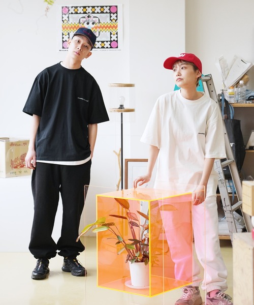 Lulu ＆ Arnie（るるあんどあーにー）の「Public Object / パブリック オブジェクト SS EMBROIDERY TEE SWW #1 半袖 刺繍 Tシャツ（Tシャツ/カットソー・メンズ・ホワイト/ブラック・LARGE/MEDIUM）」の19枚目の写真