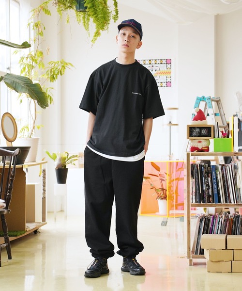 Lulu ＆ Arnie（るるあんどあーにー）の「Public Object / パブリック オブジェクト SS EMBROIDERY TEE SWW #1 半袖 刺繍 Tシャツ（Tシャツ/カットソー・メンズ・ホワイト/ブラック・LARGE/MEDIUM）」の14枚目の写真