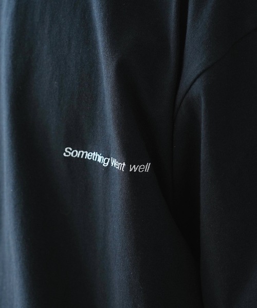 Lulu ＆ Arnie（るるあんどあーにー）の「Public Object / パブリック オブジェクト SS EMBROIDERY TEE SWW #1 半袖 刺繍 Tシャツ（Tシャツ/カットソー・メンズ・ホワイト/ブラック・LARGE/MEDIUM）」の3枚目の写真