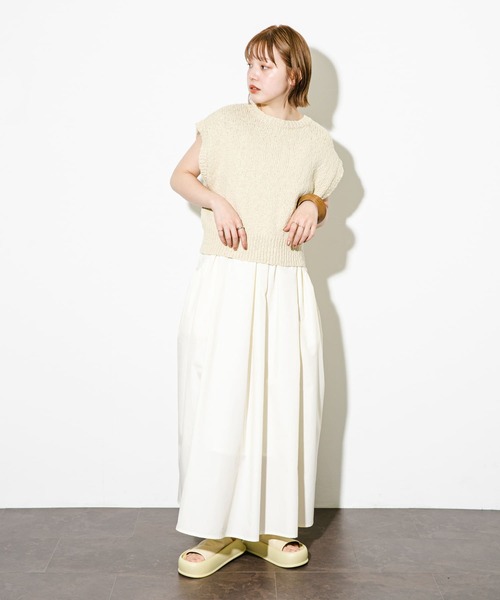 KBF（ケイビーエフ）の「スライドサンダル（サンダル・レディース・ブラック/イエロー・24/23.5/23）」の11枚目の写真