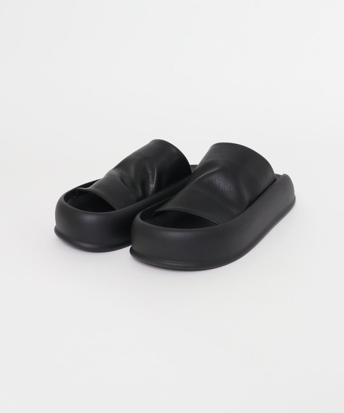 KBF（ケイビーエフ）の「スライドサンダル（サンダル・レディース・ブラック/イエロー・24/23.5/23）」の14枚目の写真